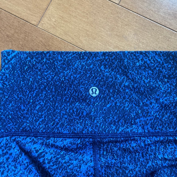 Lulu lemon leggings - Picture 2 of 4